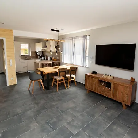 Holiday home Fh Harzhirsch - Kamin, Sauna, Bettwaesche, Kurtaxe Inklusive