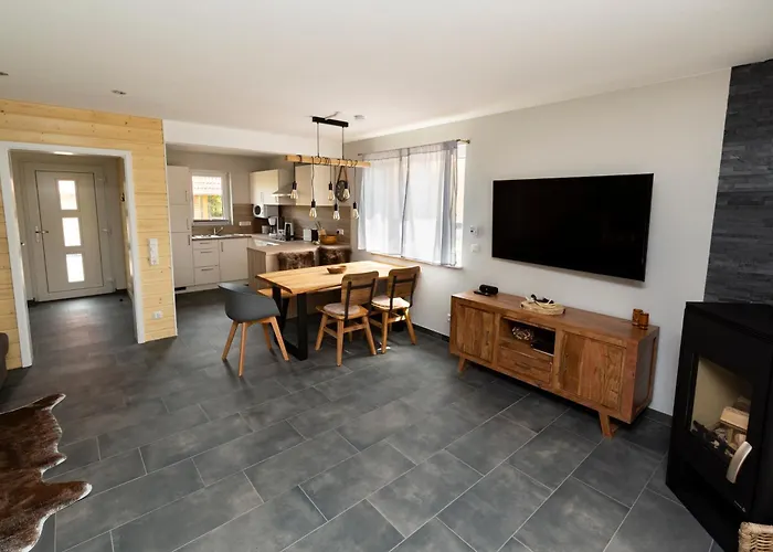 Holiday home Fh Harzhirsch - Kamin, Sauna, Bettwaesche, Kurtaxe Inklusive